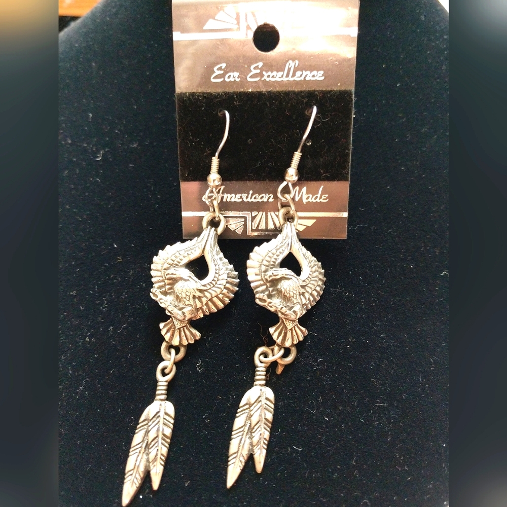 🆕Earrings Pewter American Made Eagle With Tribal Feathers Vintage New W/Tags
